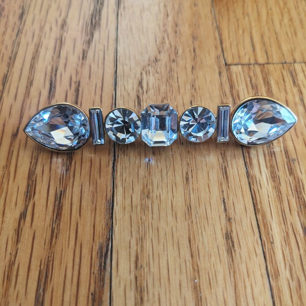 Vintage 80s Monet Crystal brooch